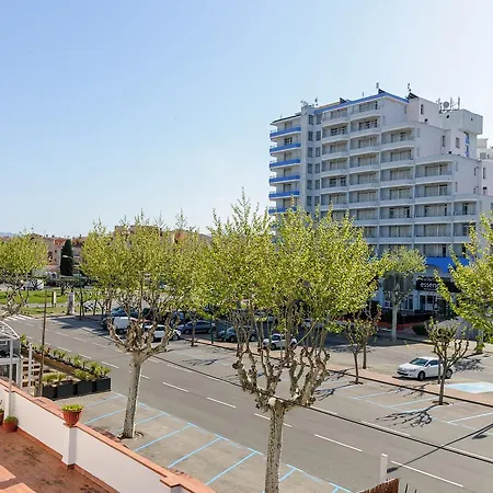 - Nº2 Appartement *