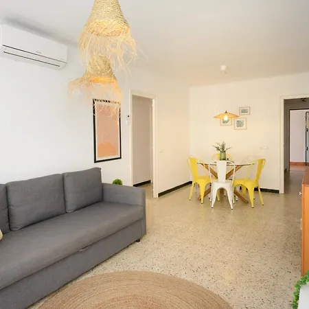 - Nº2 Apartment Empuriabrava